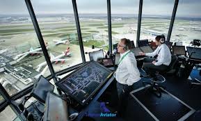 سیستم‌ها و دستگاه‌های ارتباطی بین خلبان و برج مراقبت